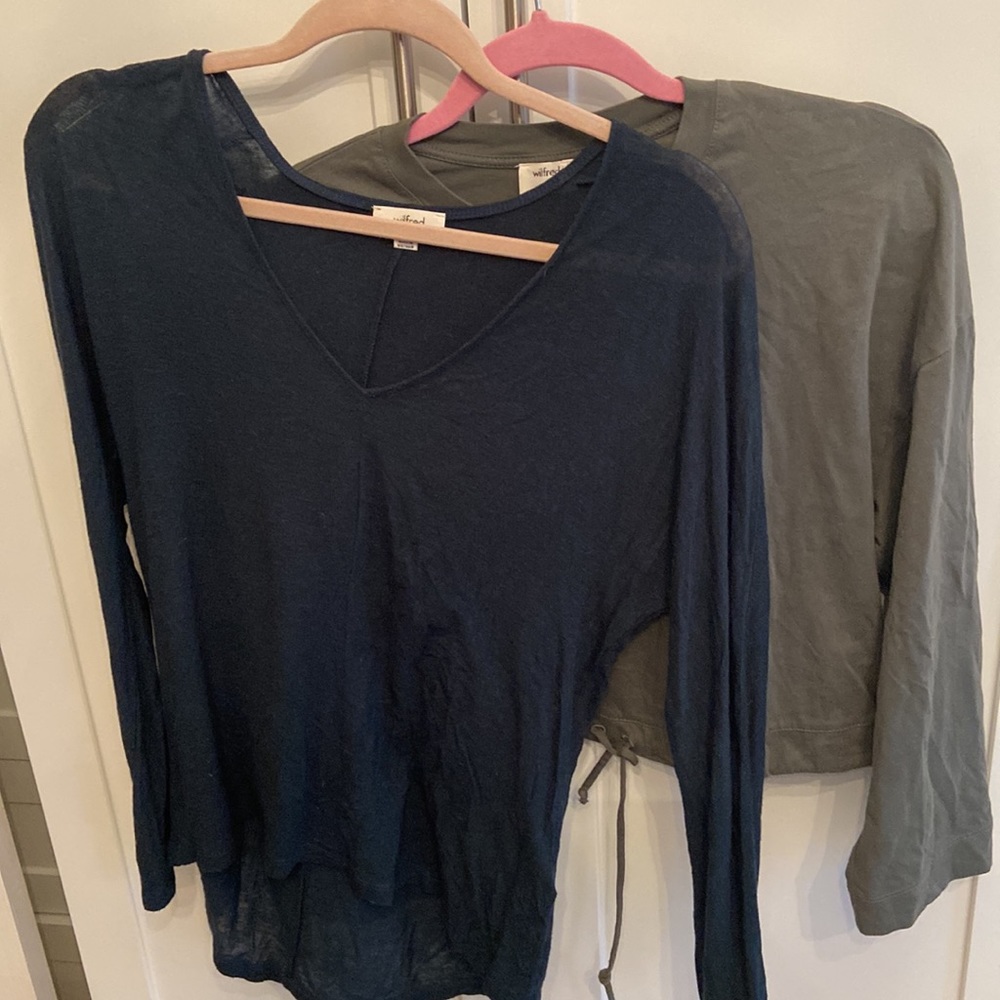 Set of 2 - Wilfred tops. Both green (sz S and XS)